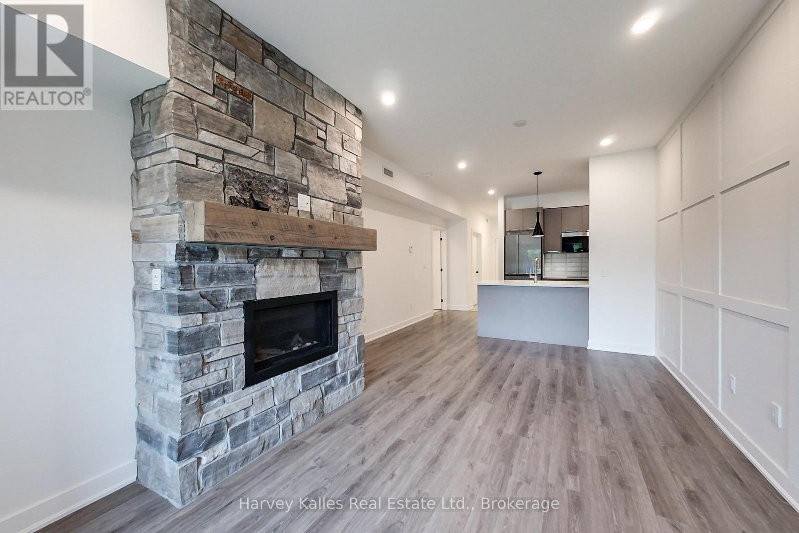 104 - 12 Beckwith Lane, Blue Mountains, Ontario  L9Y 0A4 - Photo 10 - X12429068