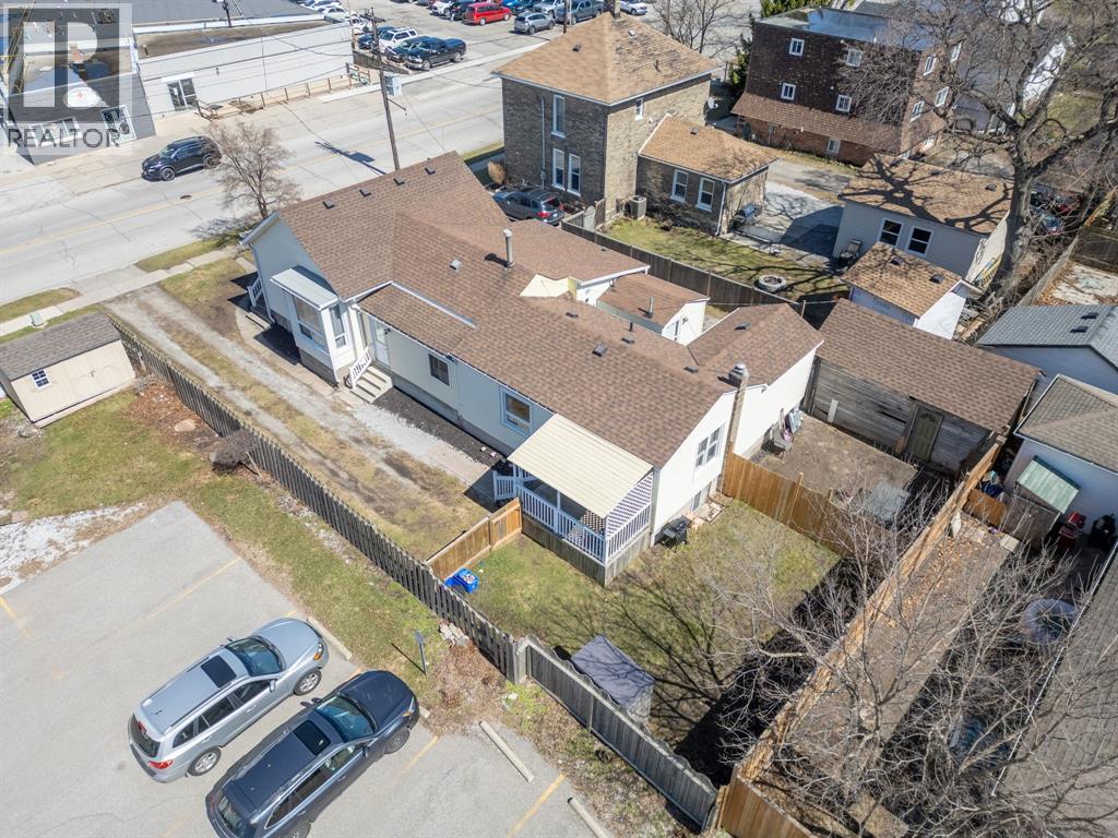 187 Maxwell Street, Sarnia, Ontario  N7T 5C2 - Photo 5 - 25019627