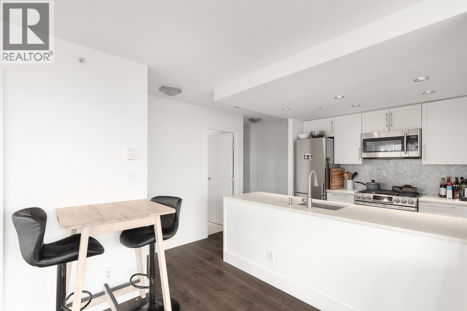 2710 928 Beatty Street, Vancouver, British Columbia  V6Z 3G9 - Photo 11 - R3052624