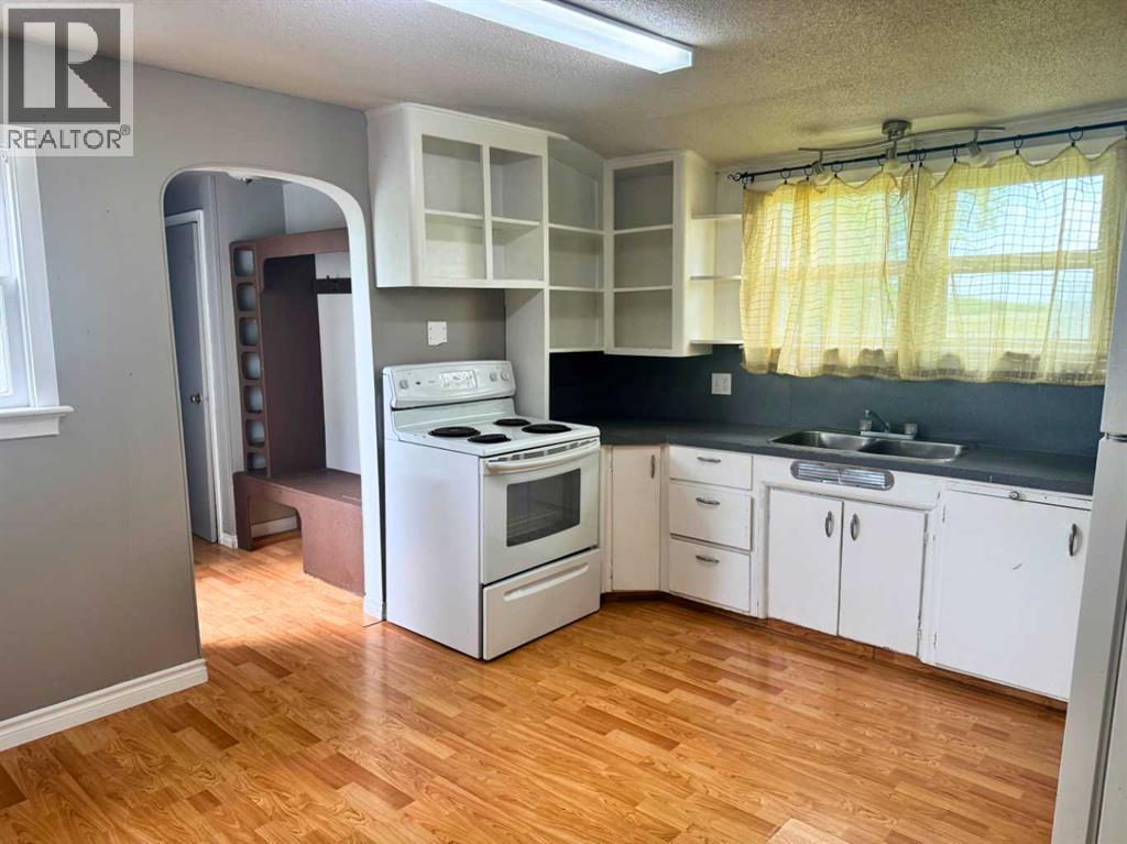 140 First Street, Edberg, Alberta  T0B 1J0 - Photo 5 - A2236468
