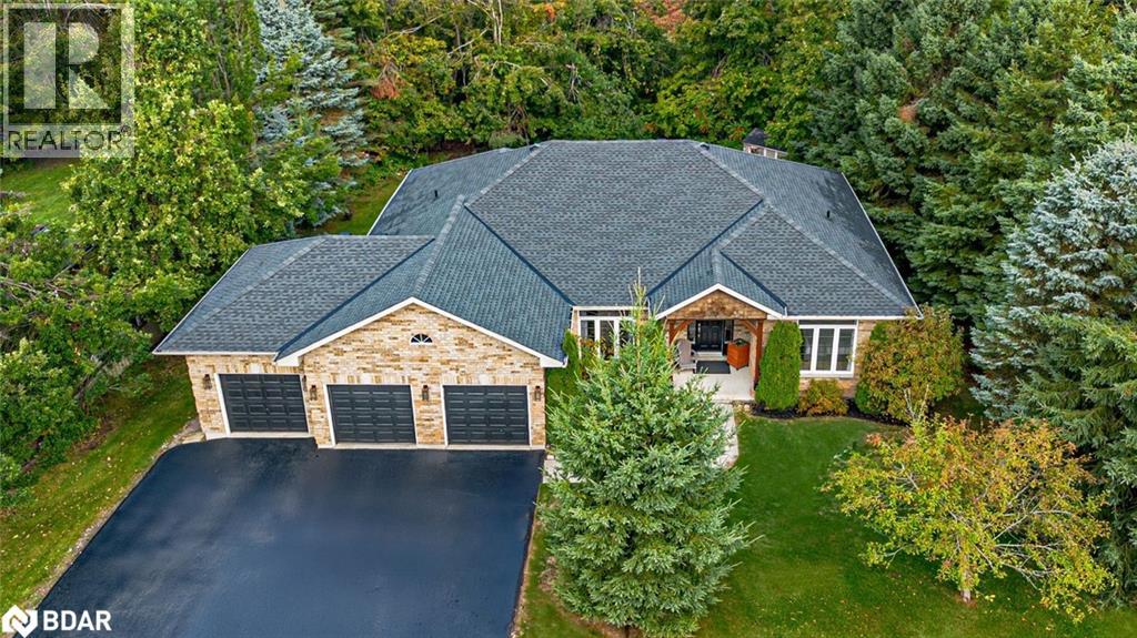 102 Highland Drive, Horseshoe Valley, Ontario  L0L 2L0 - Photo 1 - 40773152