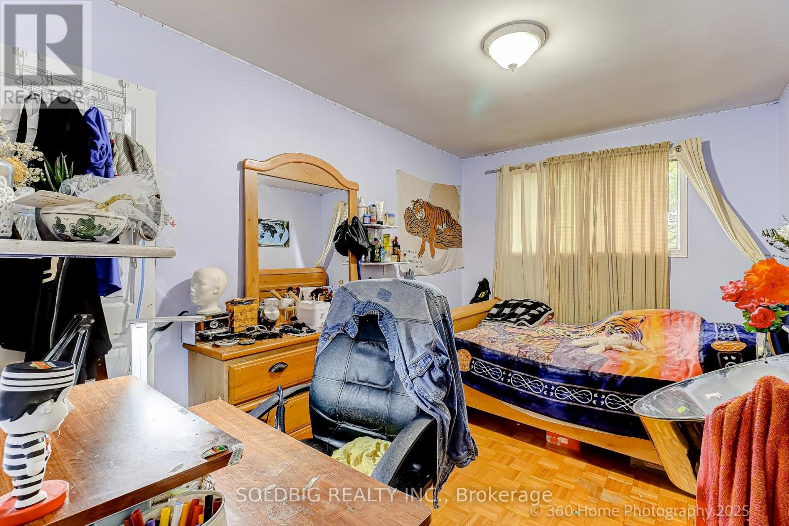610 Vaughan Road, Toronto, Ontario  M6C 2R5 - Photo 24 - C12428416