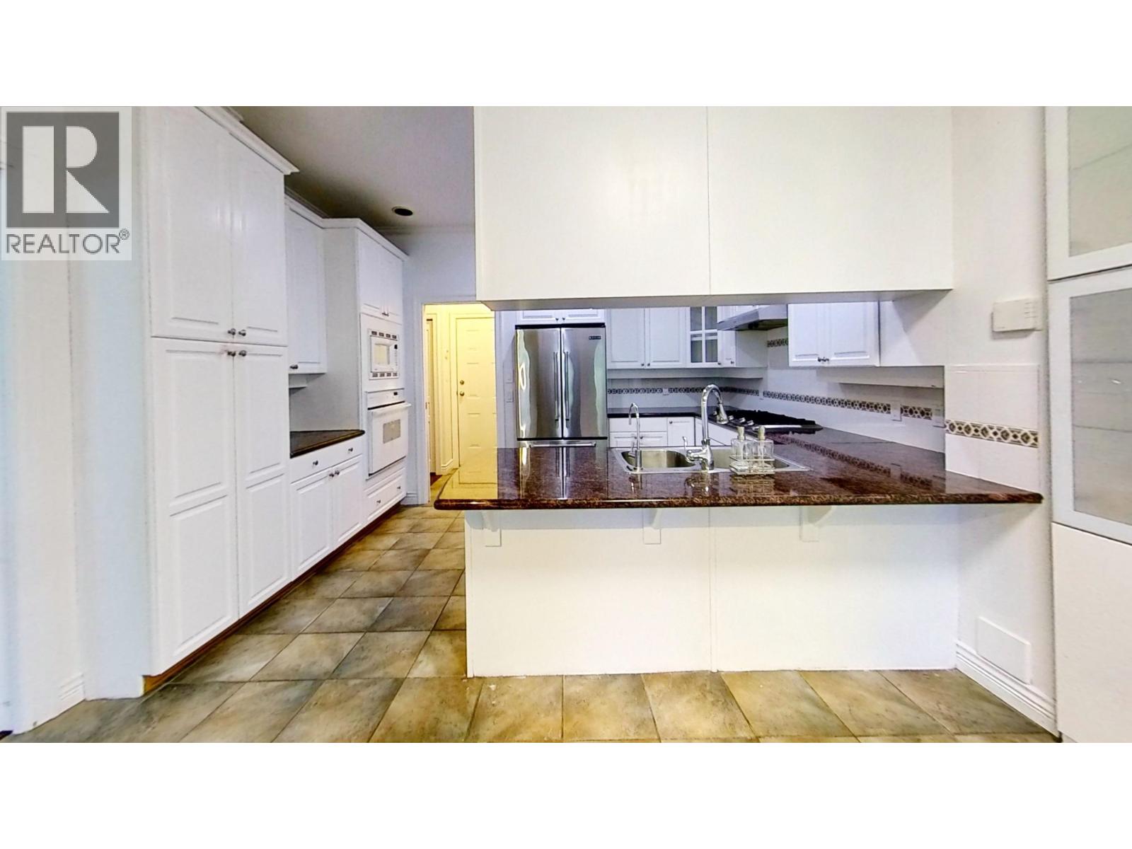 7600 BLUNDELL ROAD, Richmond, British Columbia