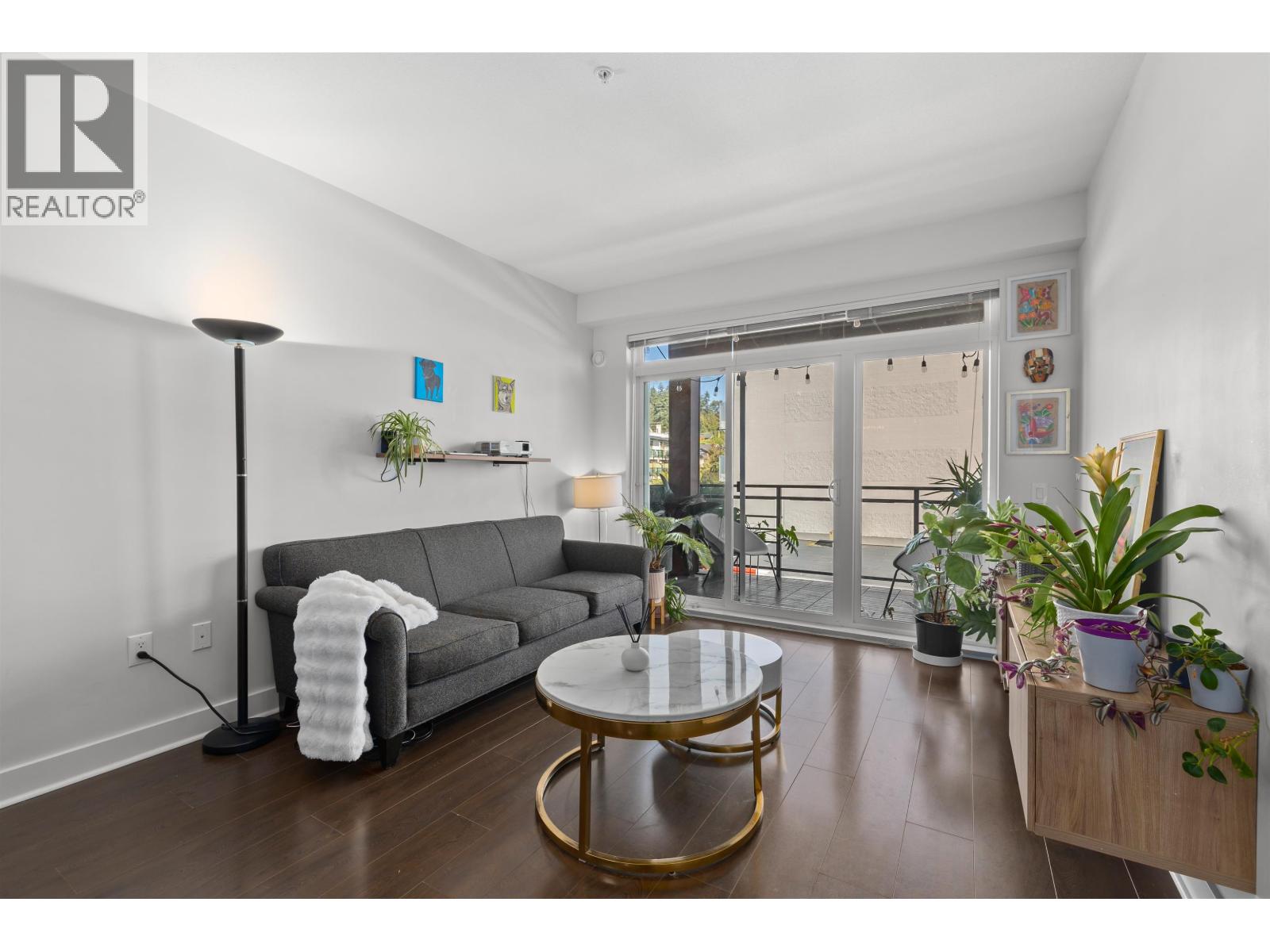 305 733 W 14th Street, North Vancouver, British Columbia  V7M 0C6 - Photo 6 - R3052427