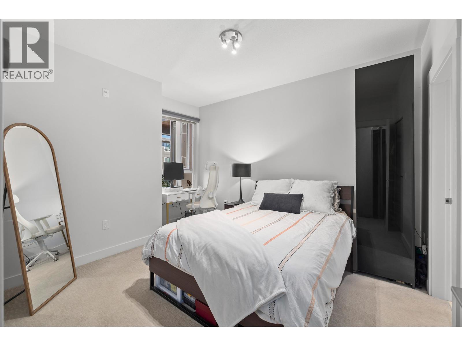 305 733 W 14th Street, North Vancouver, British Columbia  V7M 0C6 - Photo 9 - R3052427