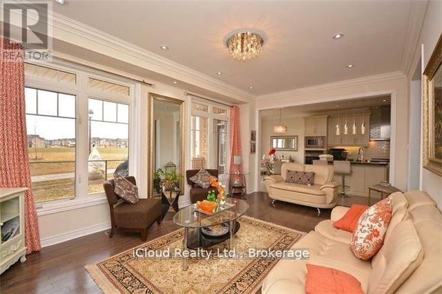 109 Kaitting Trail, Oakville, Ontario  L6M 0T6 - Photo 14 - W12428897
