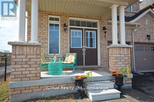 109 Kaitting Trail, Oakville, Ontario  L6M 0T6 - Photo 3 - W12428897