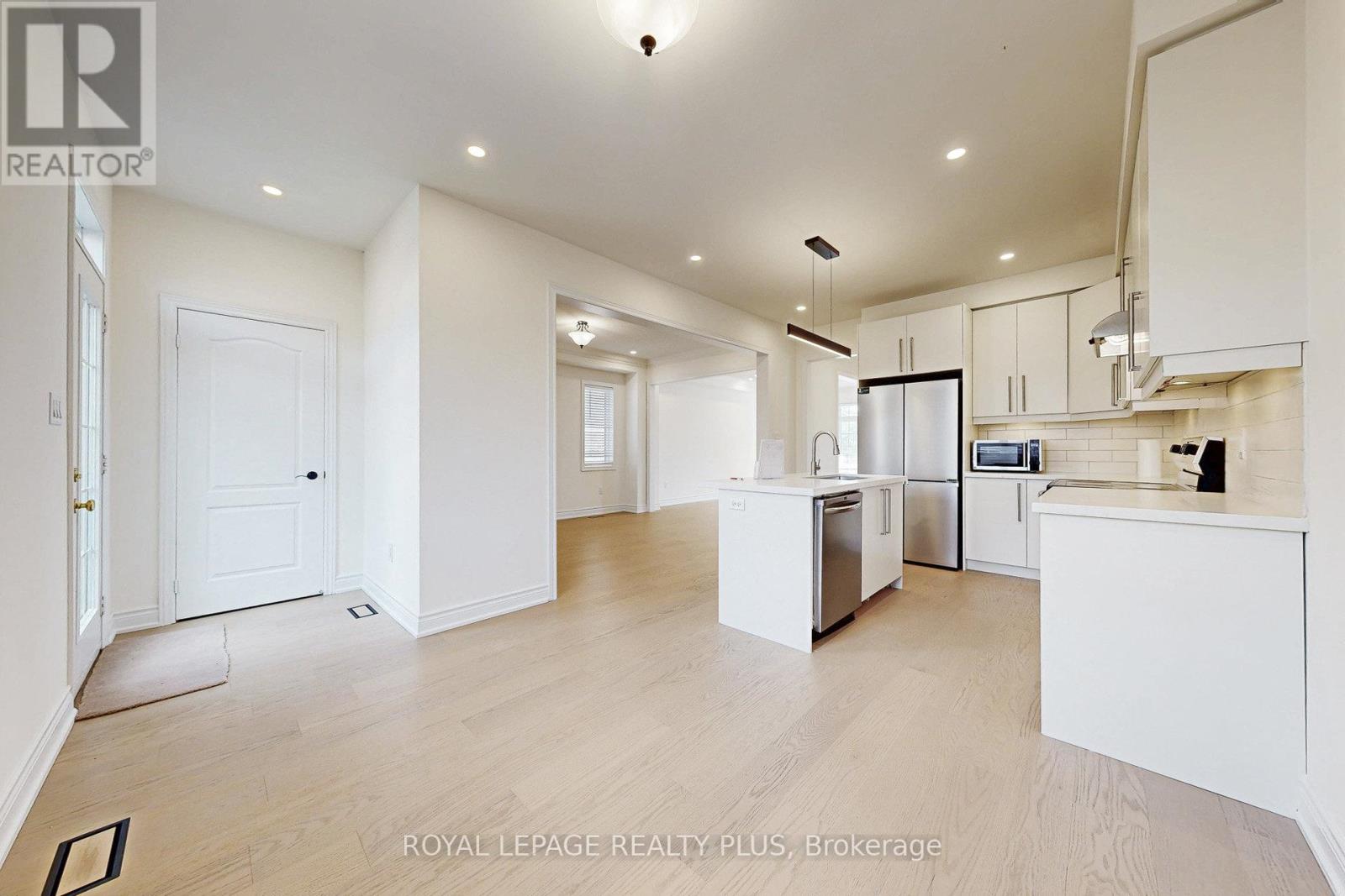 5371 Tenth Line W, Mississauga, Ontario  L5M 0V7 - Photo 18 - W12428903