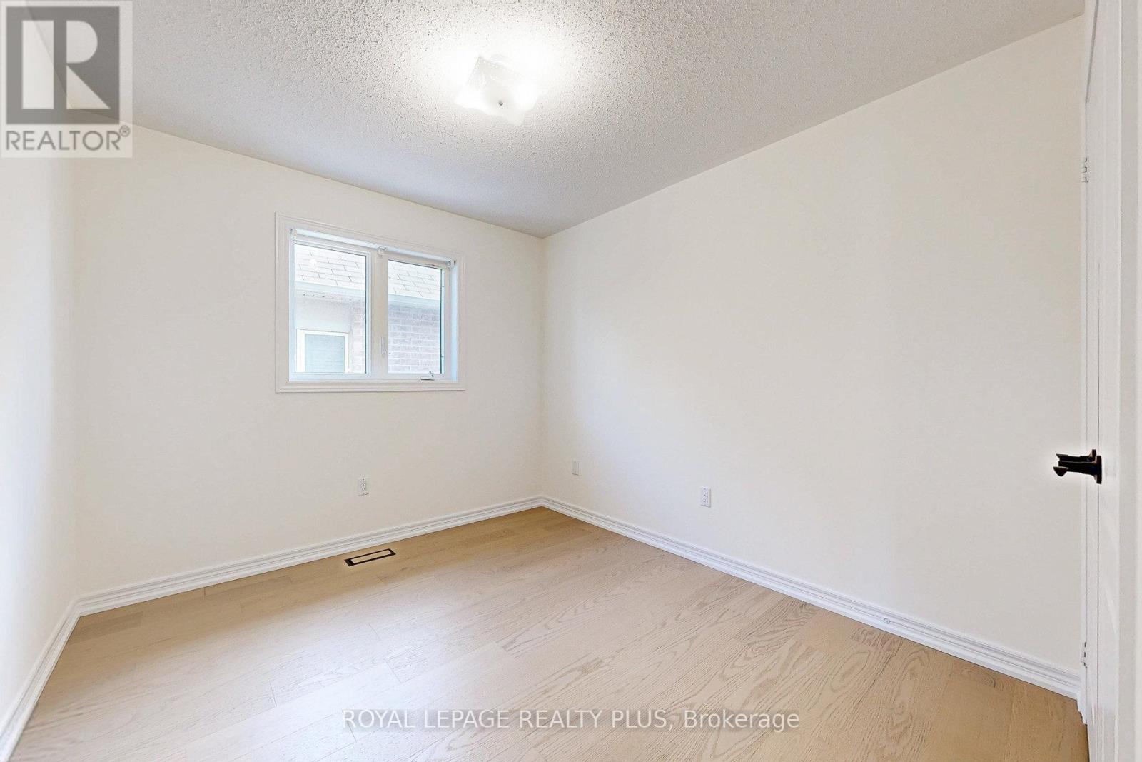 5371 Tenth Line W, Mississauga, Ontario  L5M 0V7 - Photo 26 - W12428903