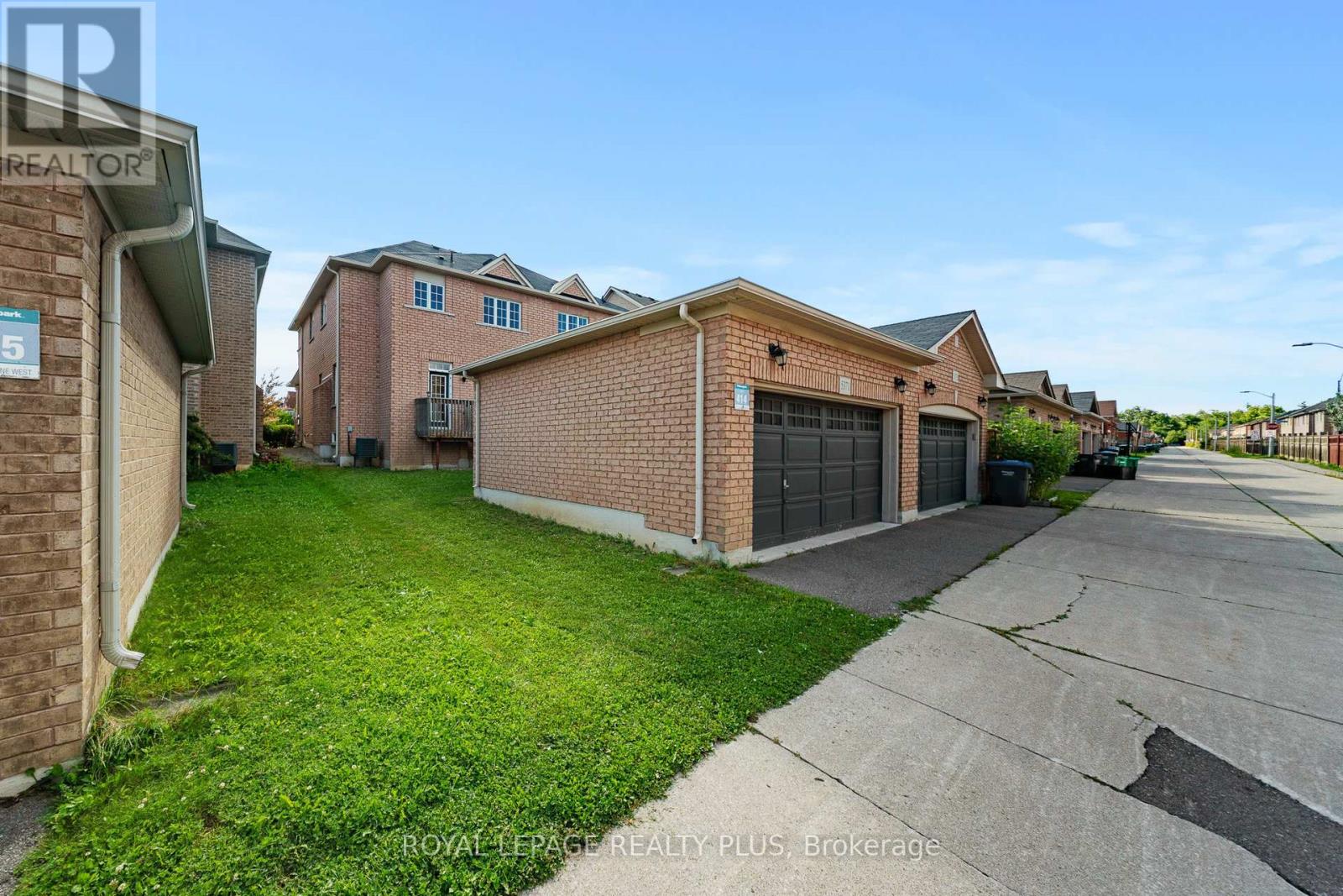 5371 Tenth Line W, Mississauga, Ontario  L5M 0V7 - Photo 46 - W12428903