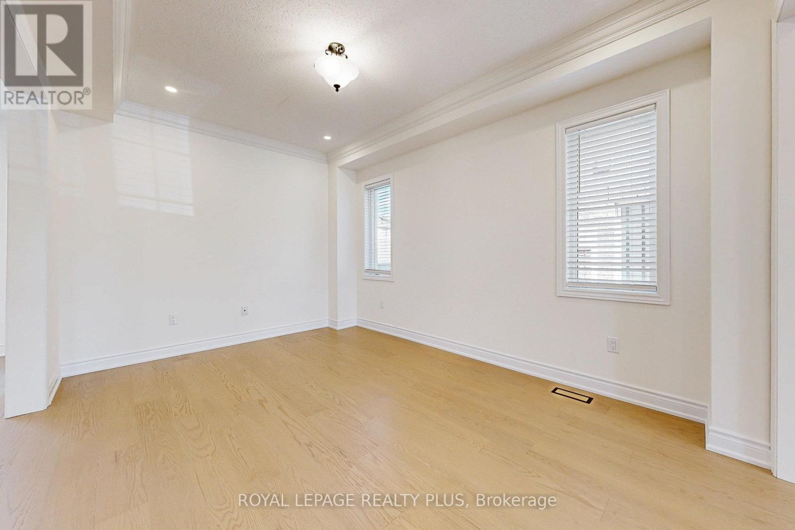 5371 Tenth Line W, Mississauga, Ontario  L5M 0V7 - Photo 9 - W12428903