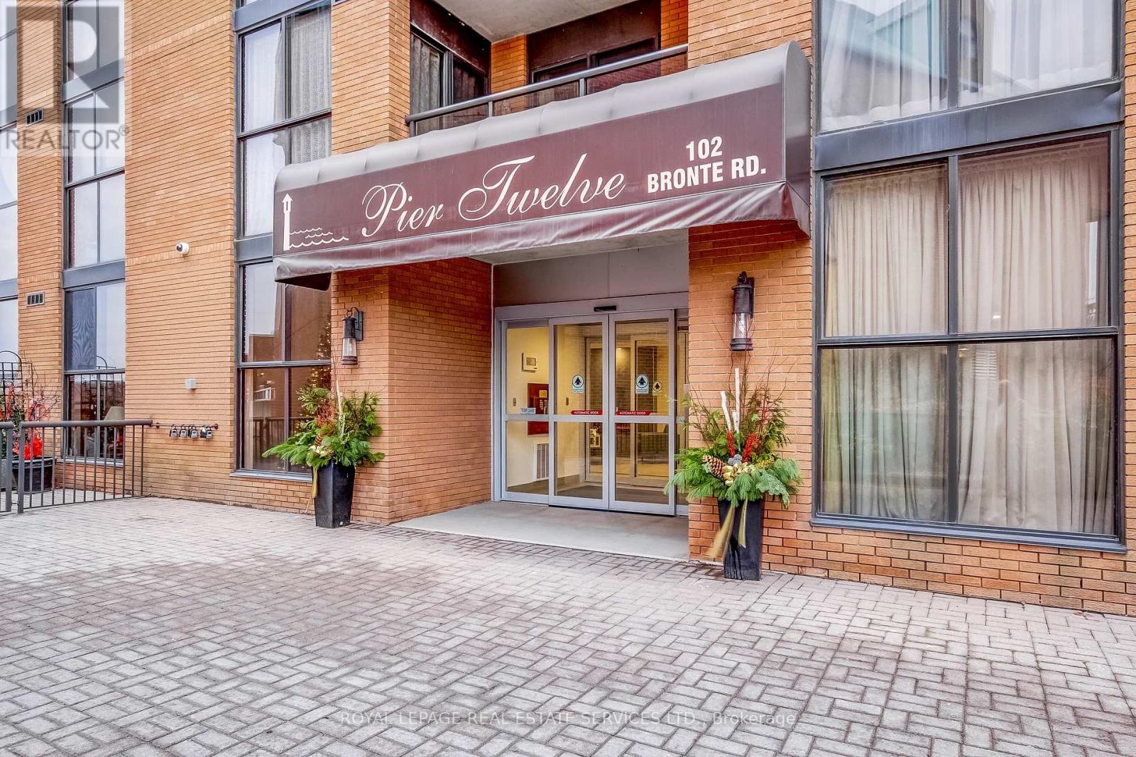 308 - 102 BRONTE ROAD, Oakville, Ontario