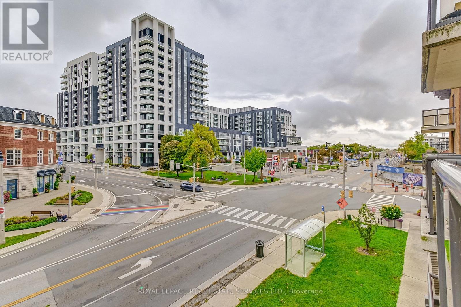 308 - 102 Bronte Road, Oakville, Ontario  L6L 6J5 - Photo 22 - W12428924