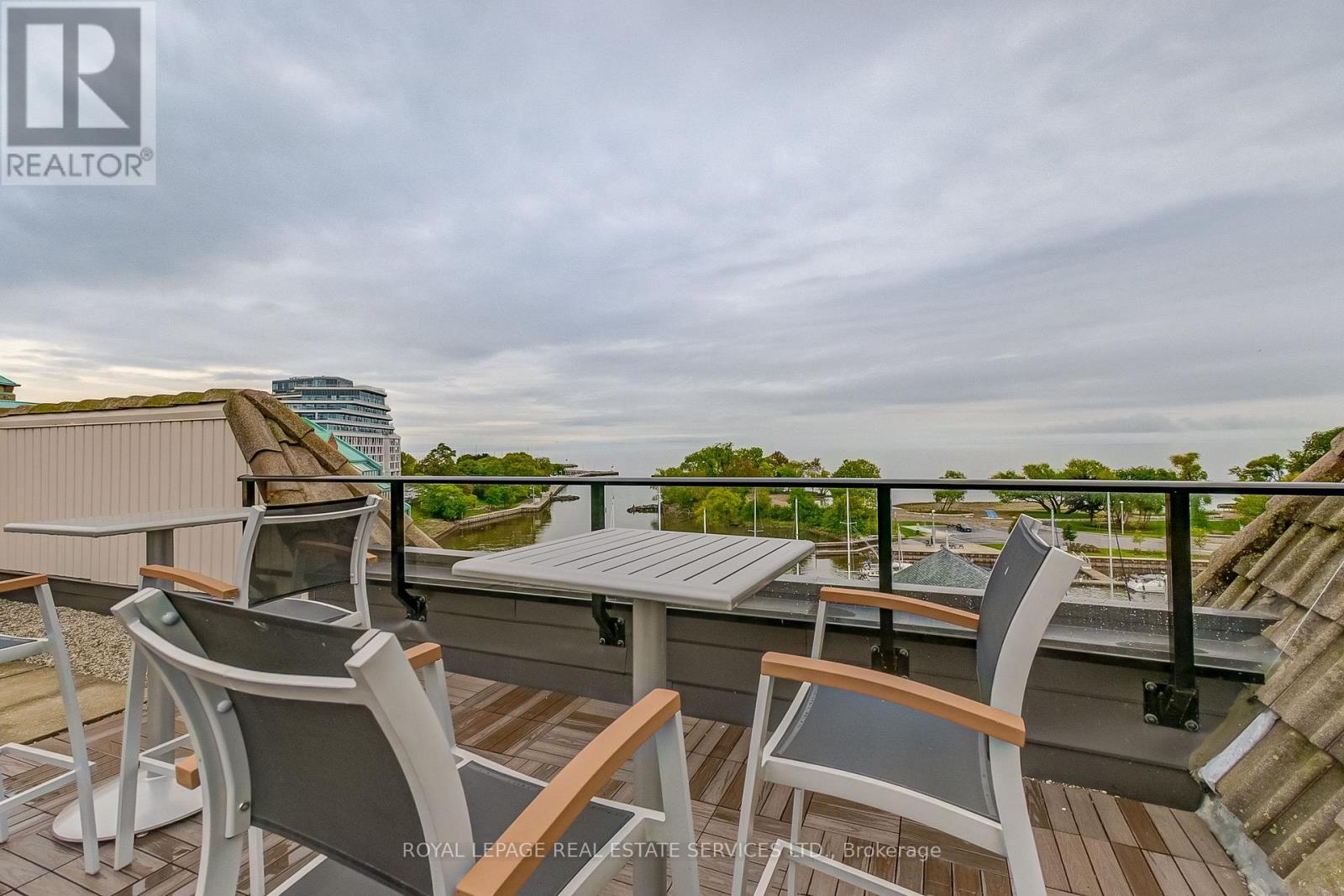 308 - 102 Bronte Road, Oakville, Ontario  L6L 6J5 - Photo 27 - W12428924