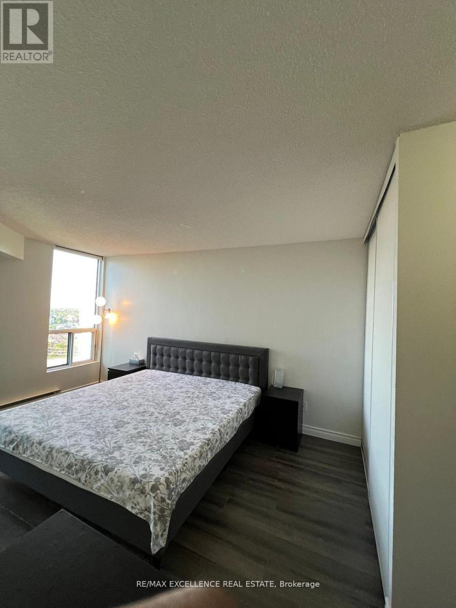 1711 - 4460 Tucana Court, Mississauga, Ontario  L5R 3K9 - Photo 11 - W12428931