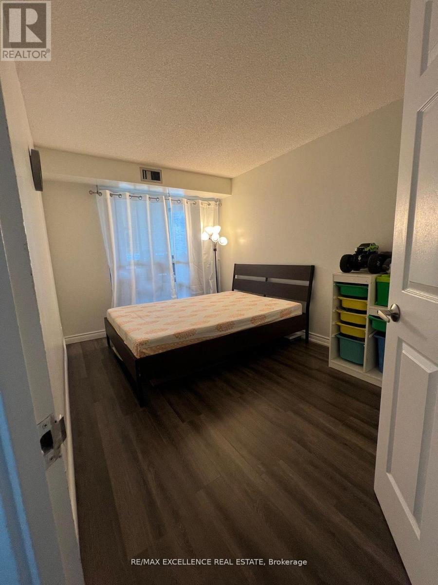 1711 - 4460 Tucana Court, Mississauga, Ontario  L5R 3K9 - Photo 15 - W12428931
