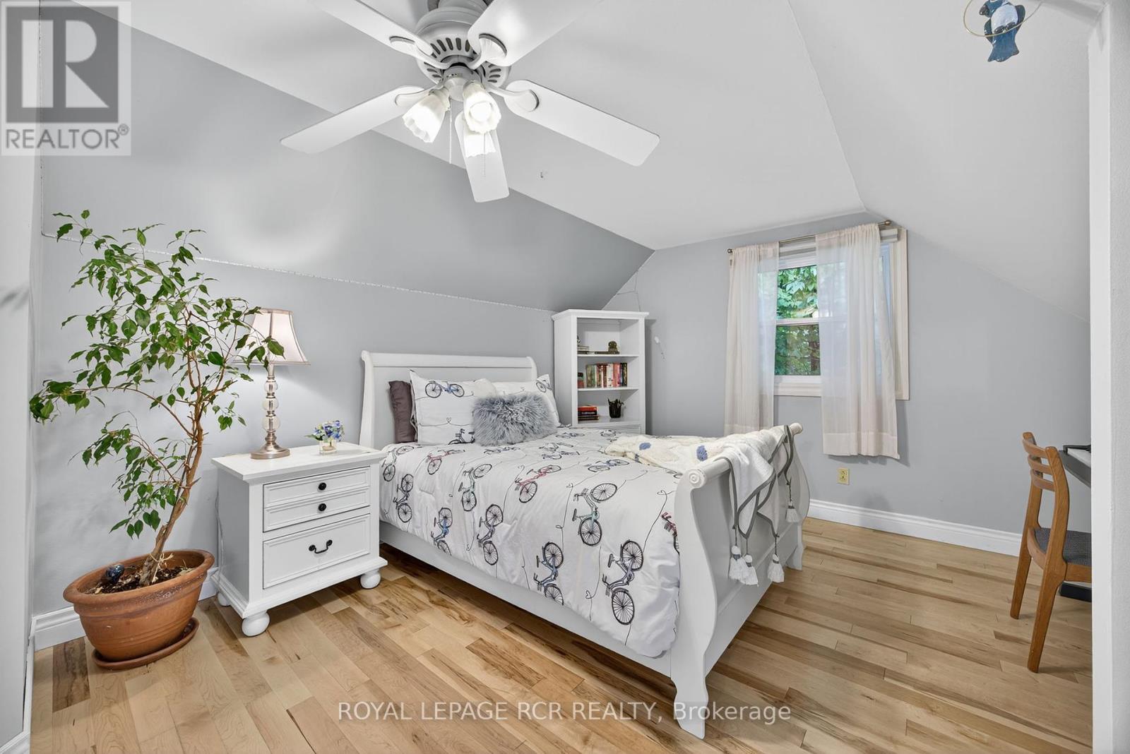 88 Walker Road W, Caledon, Ontario  L7C 0G8 - Photo 19 - W12428933