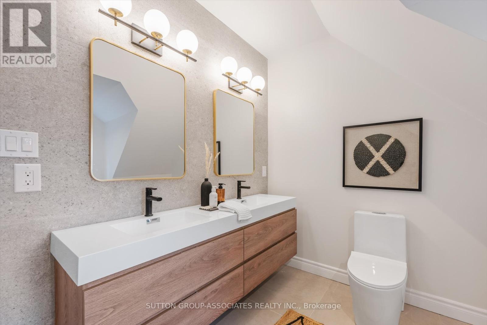 - Upper - 794 Shaw Street, Toronto, Ontario  M6G 3M1 - Photo 27 - W12428974
