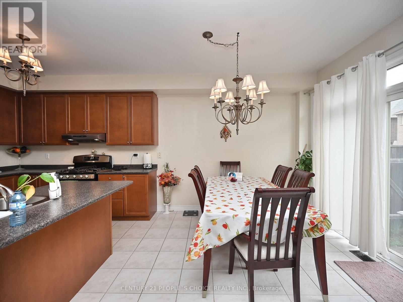 23 Lanebrook Drive, Brampton, Ontario  L6P 2E3 - Photo 17 - W12428988