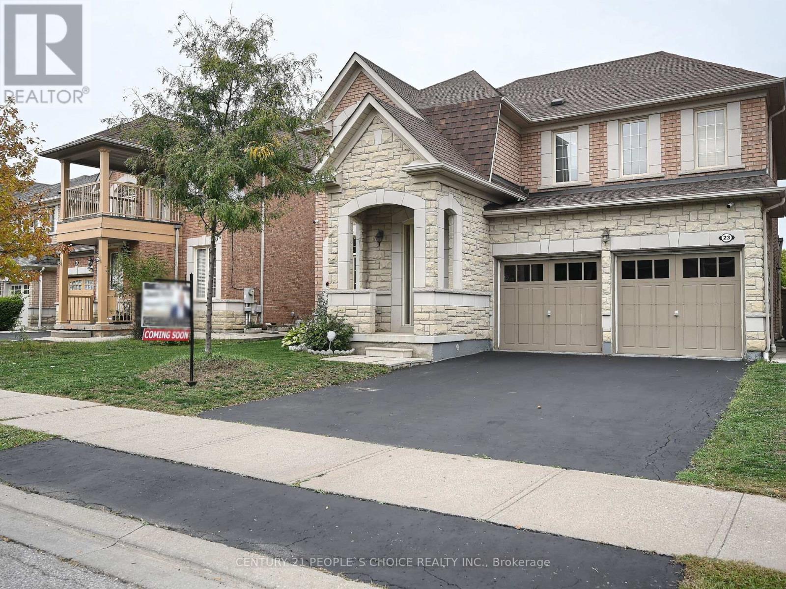 23 Lanebrook Drive, Brampton, Ontario  L6P 2E3 - Photo 3 - W12428988