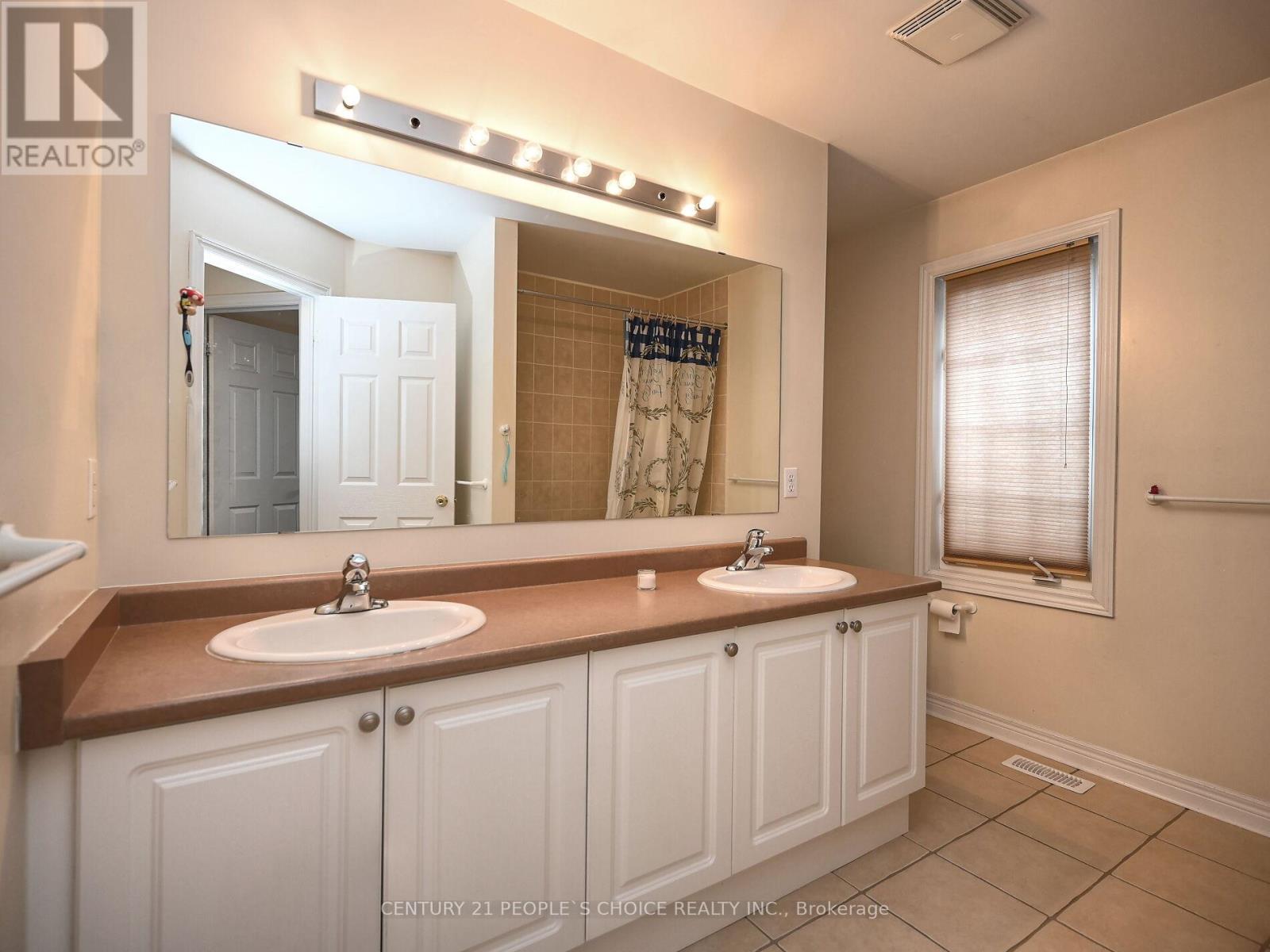 23 Lanebrook Drive, Brampton, Ontario  L6P 2E3 - Photo 43 - W12428988