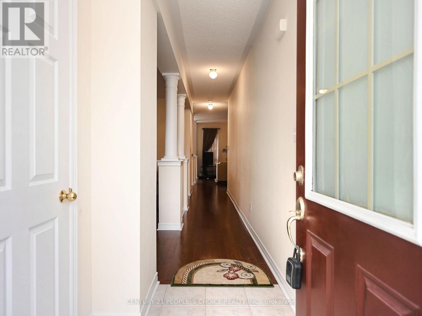 23 Lanebrook Drive, Brampton, Ontario  L6P 2E3 - Photo 6 - W12428988