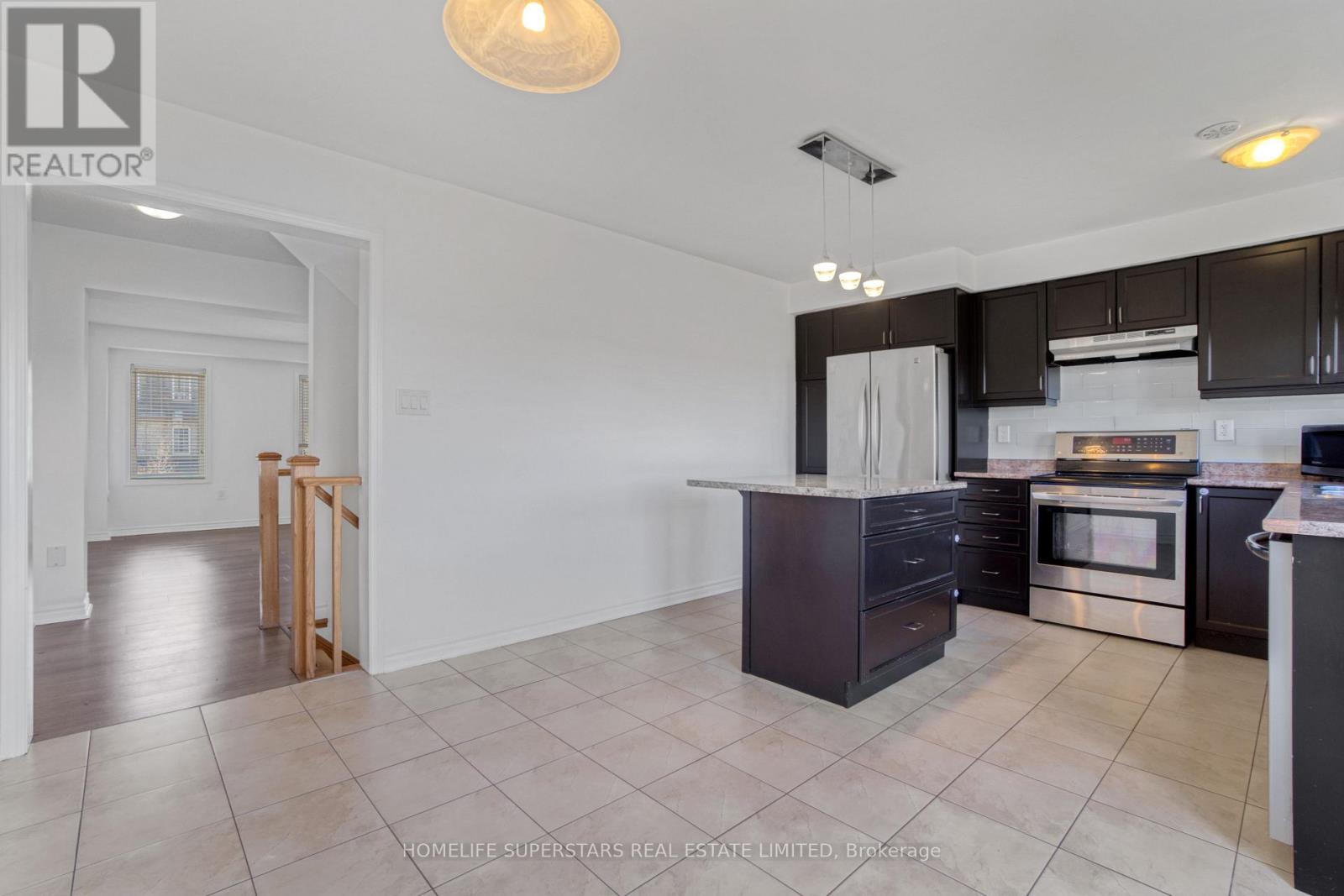 72 Bannister Crescent, Brampton, Ontario  L7A 0G2 - Photo 13 - W12429007