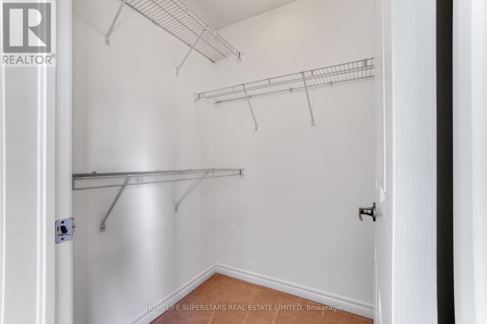 72 Bannister Crescent, Brampton, Ontario  L7A 0G2 - Photo 25 - W12429007