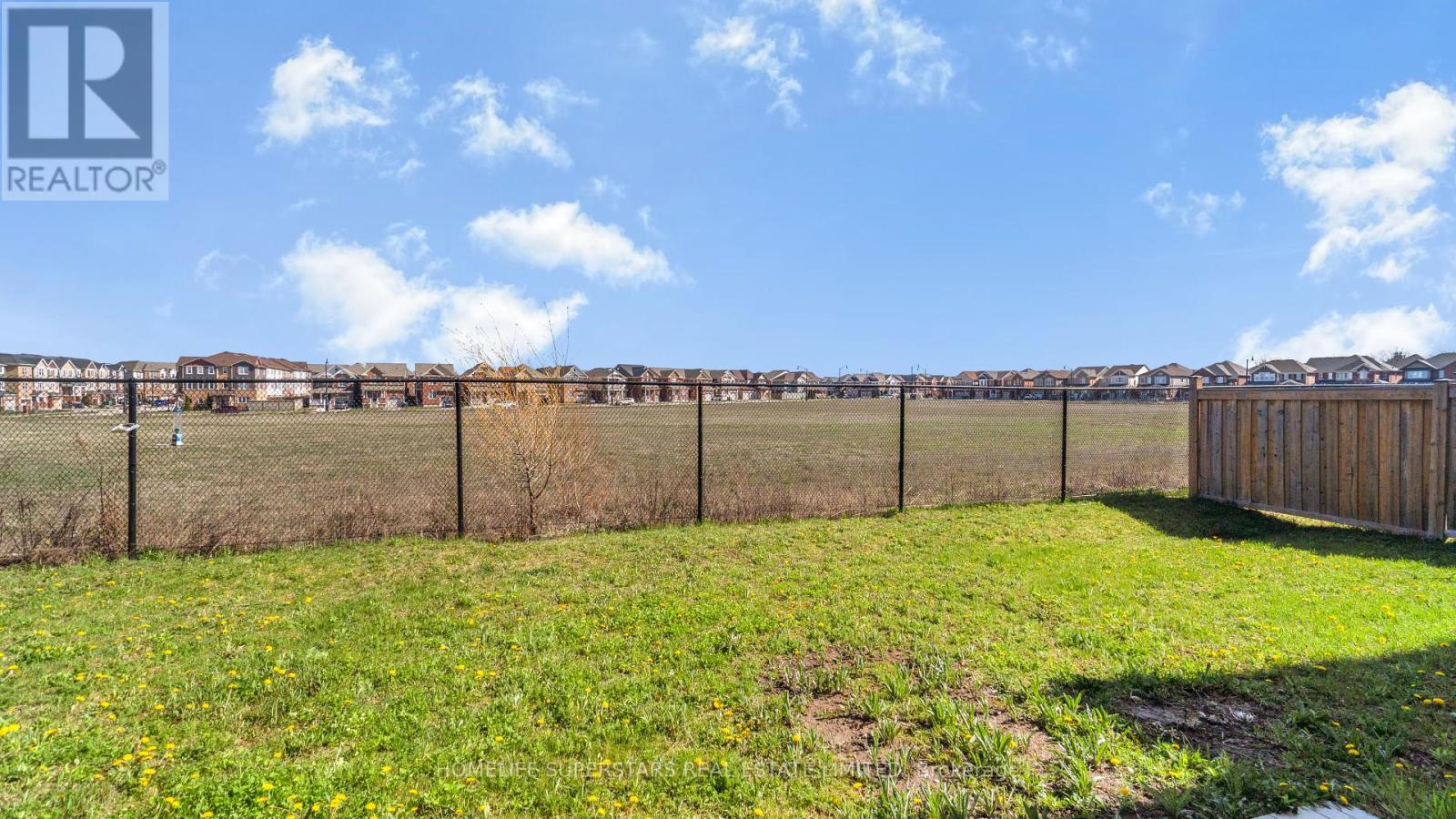72 Bannister Crescent, Brampton, Ontario  L7A 0G2 - Photo 39 - W12429007