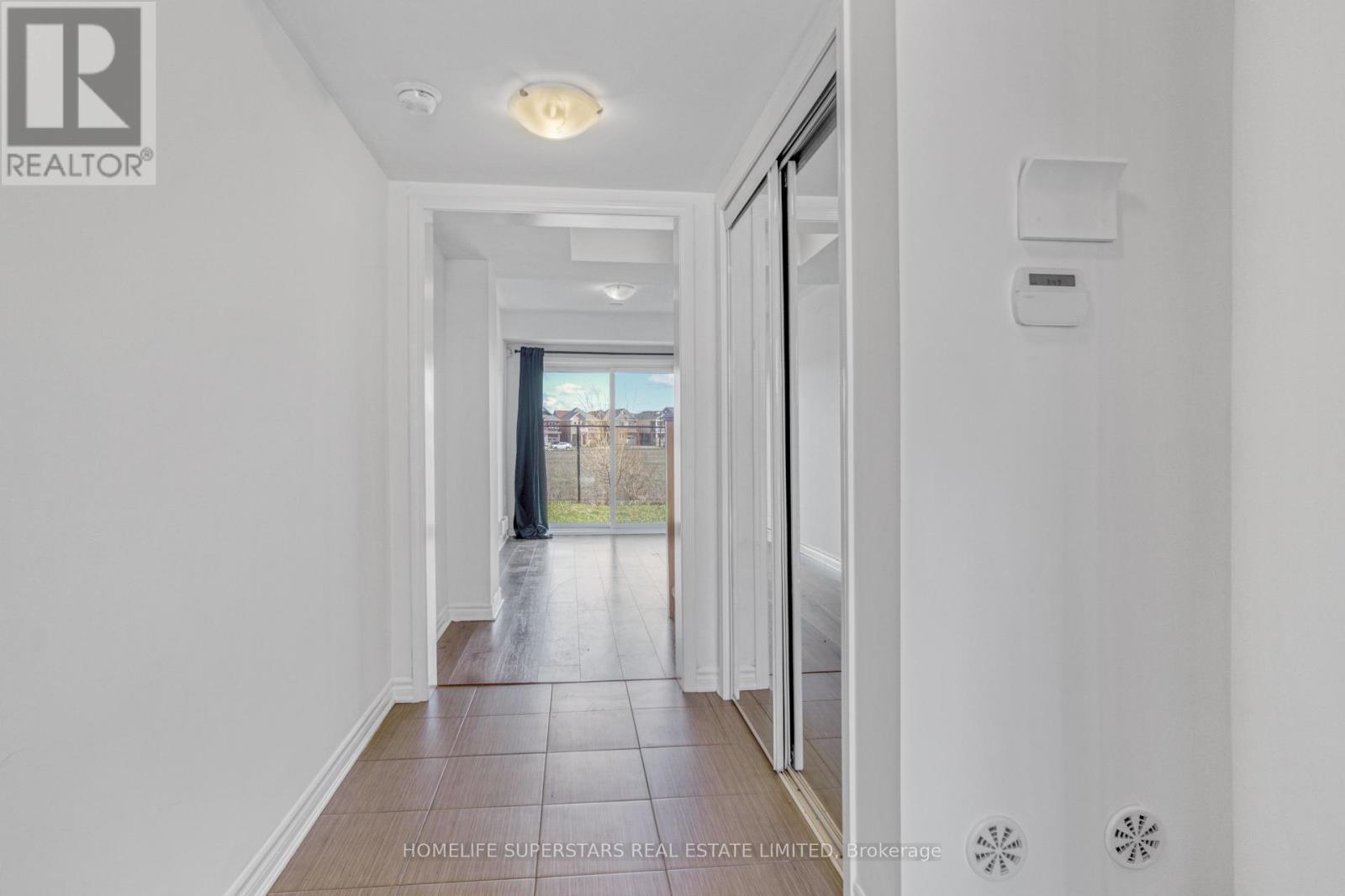 72 Bannister Crescent, Brampton, Ontario  L7A 0G2 - Photo 8 - W12429007