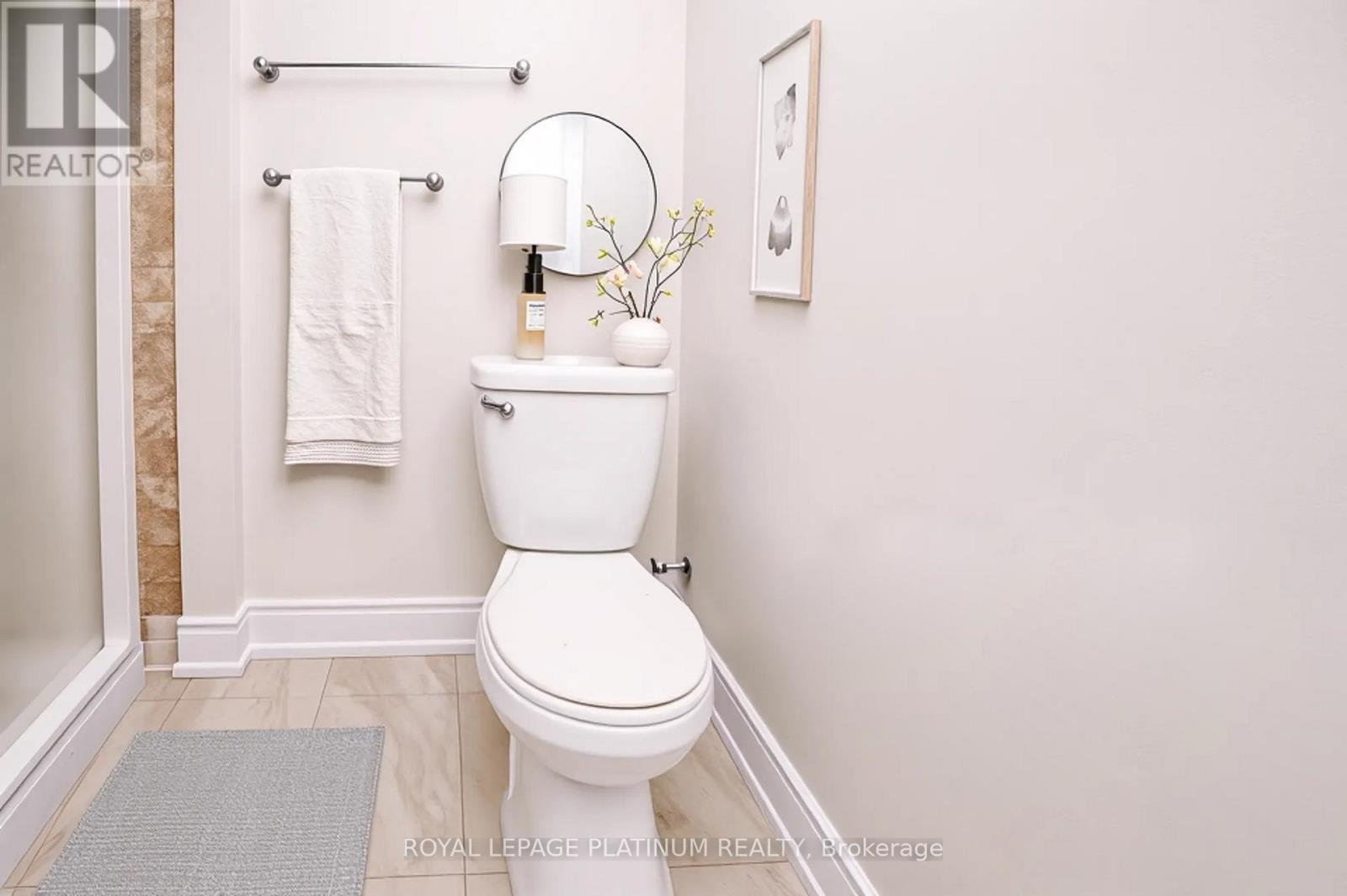 4 Adamson Street S, Halton Hills, Ontario  L0P 0A2 - Photo 22 - W12429015