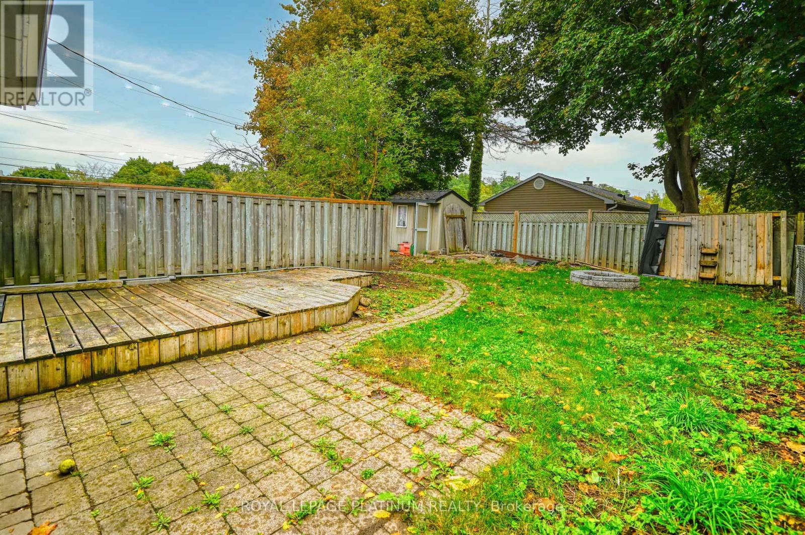 4 Adamson Street S, Halton Hills, Ontario  L0P 0A2 - Photo 4 - W12429015