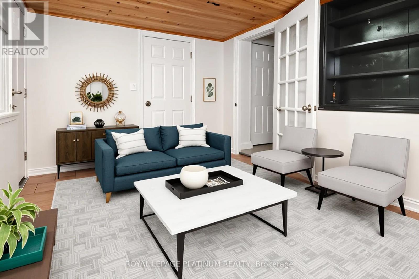 4 Adamson Street S, Halton Hills, Ontario  L0P 0A2 - Photo 7 - W12429015