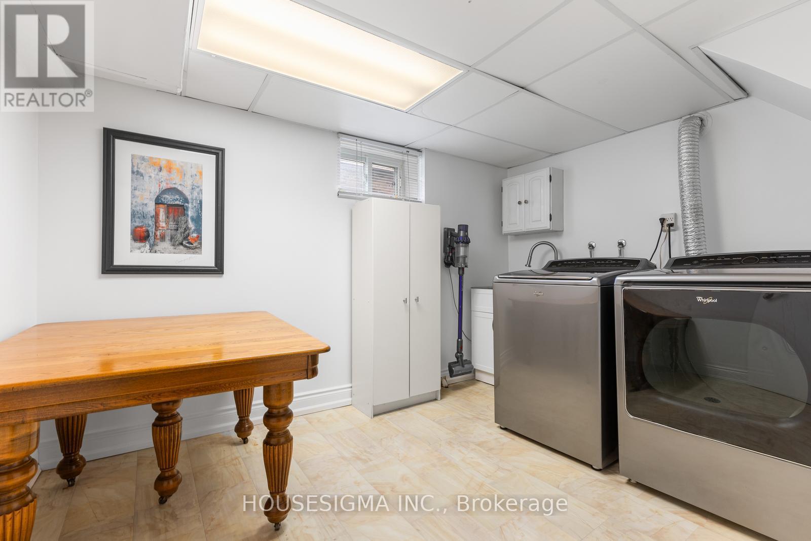 129 Edgecroft Road, Toronto (Stonegate-Queensway), Ontario  M8Z 2C2 - Photo 25 - W12429022