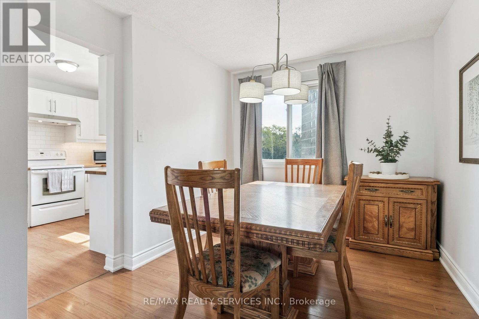112 - 3175 Kirwin Avenue, Mississauga, Ontario  L5A 3M4 - Photo 11 - W12429027