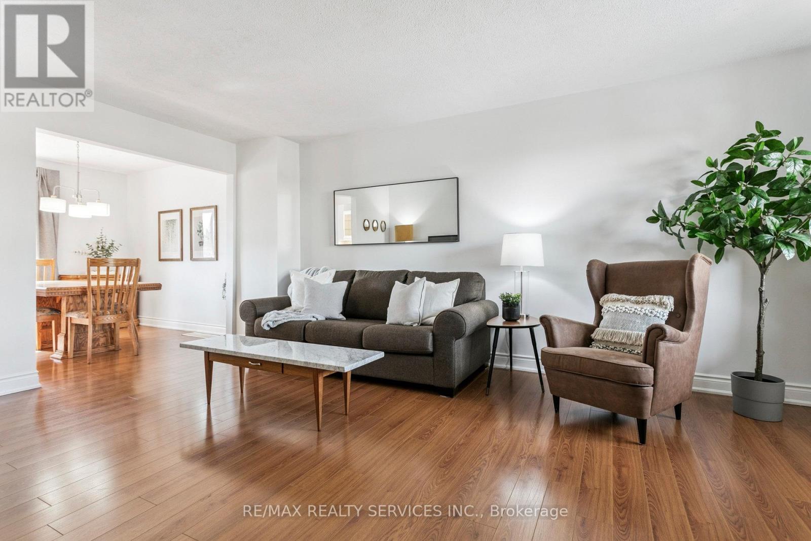 112 - 3175 Kirwin Avenue, Mississauga, Ontario  L5A 3M4 - Photo 5 - W12429027