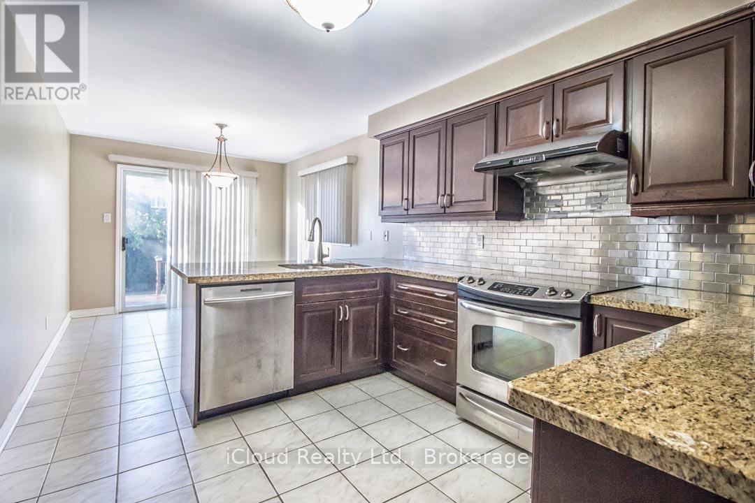 2667 Wynten Way, Oakville, Ontario  L6J 6Z2 - Photo 11 - W12429031