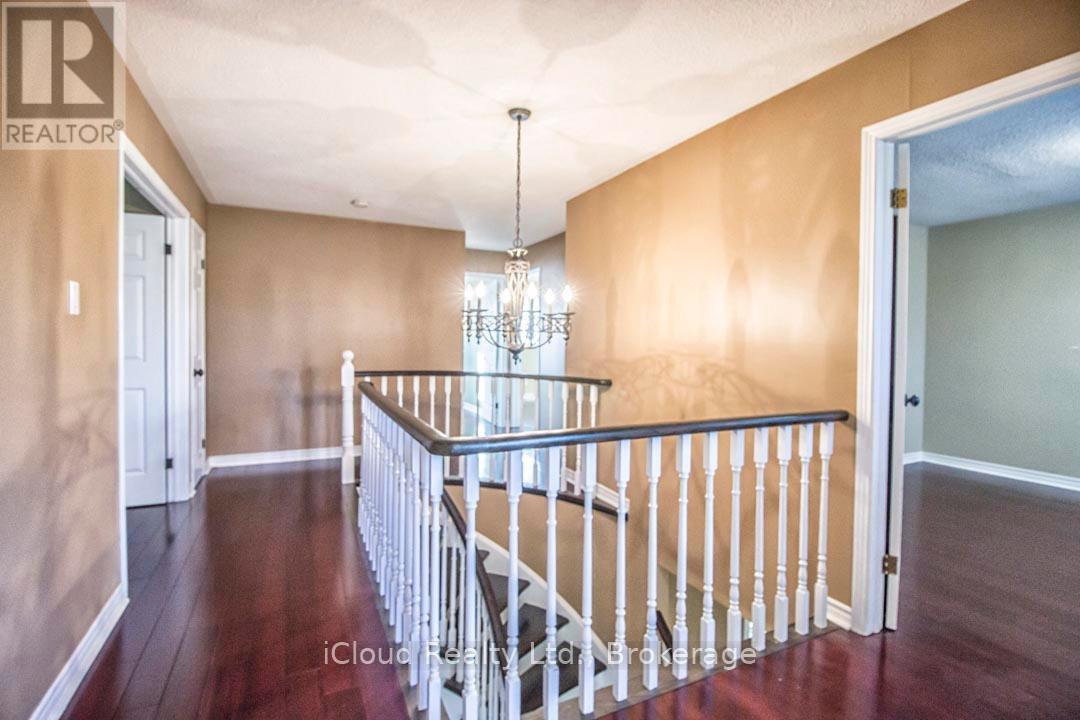 2667 Wynten Way, Oakville, Ontario  L6J 6Z2 - Photo 21 - W12429031