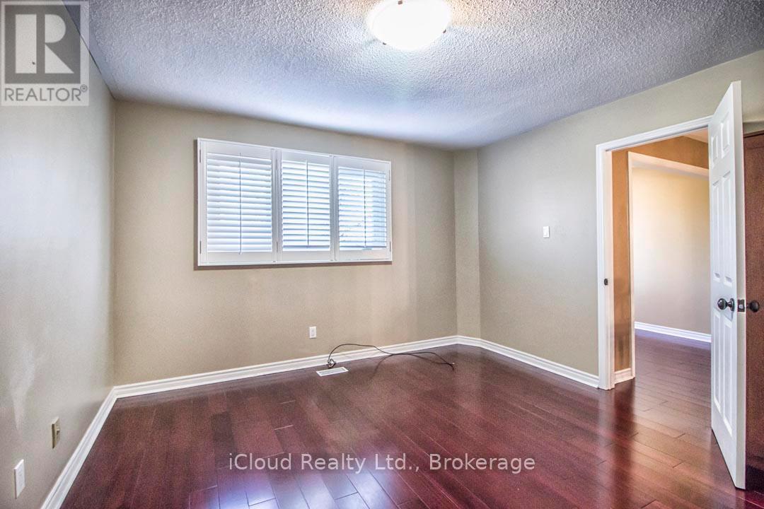 2667 Wynten Way, Oakville, Ontario  L6J 6Z2 - Photo 33 - W12429031