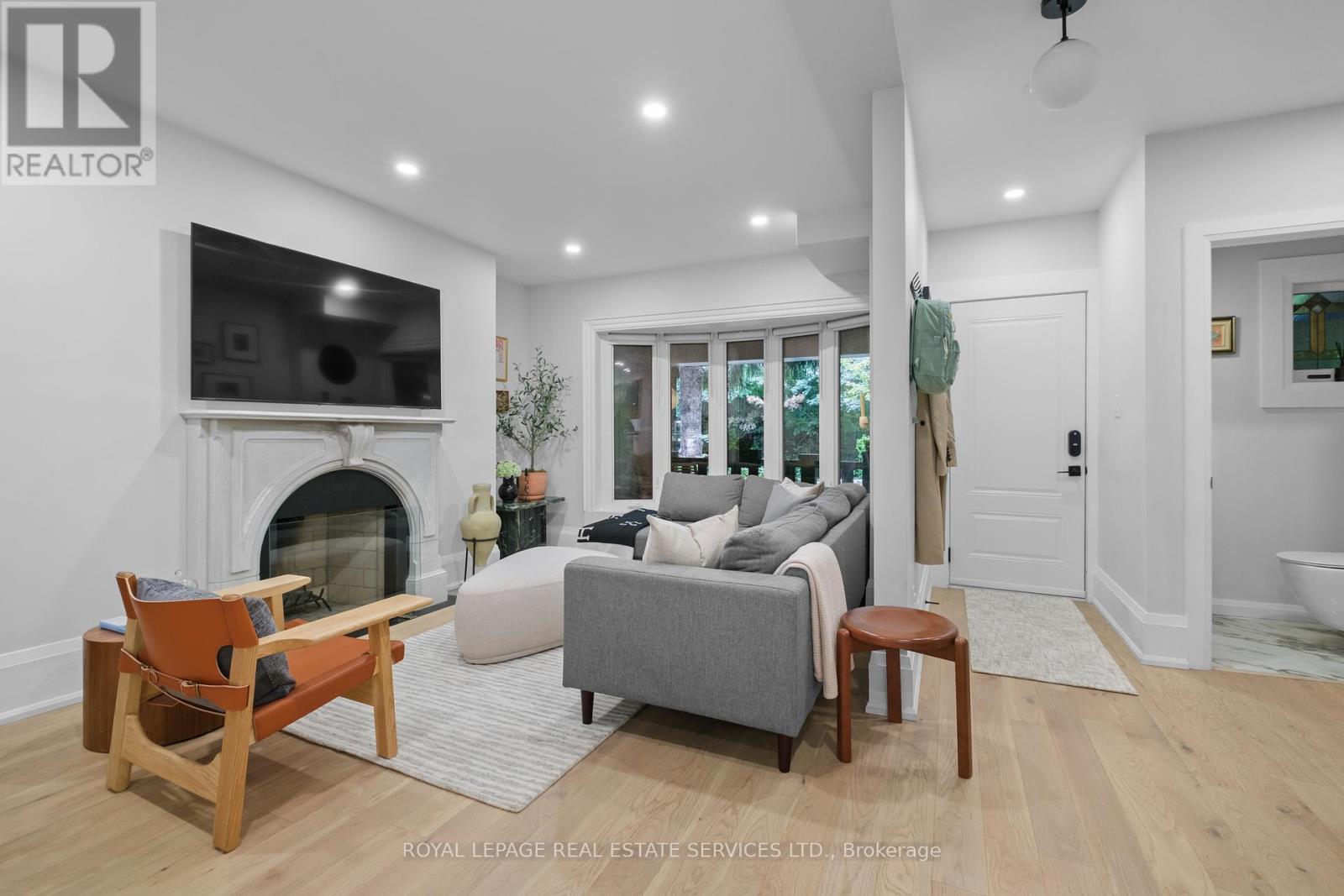 91 Springmount Avenue, Toronto, Ontario  M6H 2Y5 - Photo 9 - W12429034
