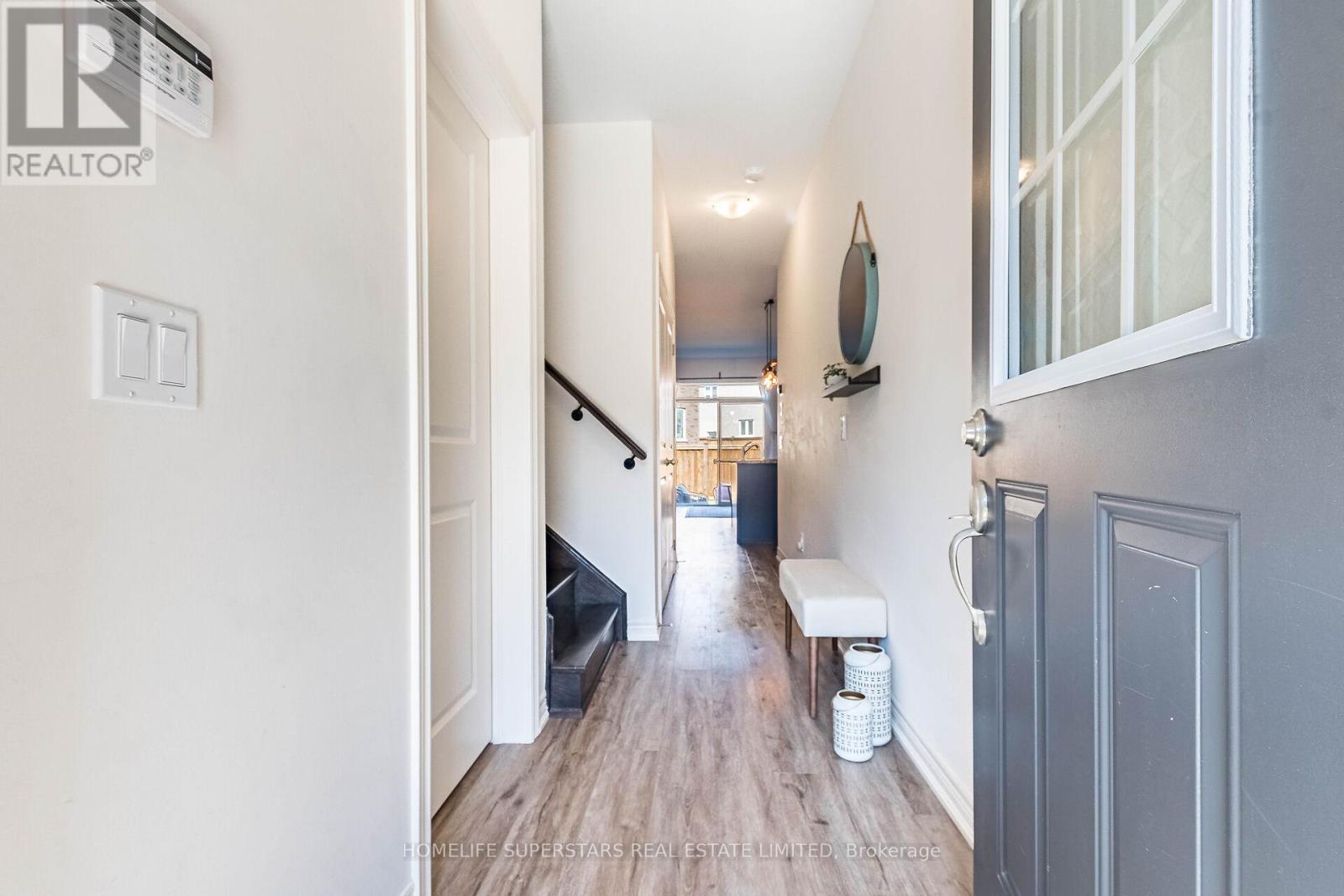42 Fresnel Road, Brampton, Ontario  L7A 4Z3 - Photo 5 - W12429038
