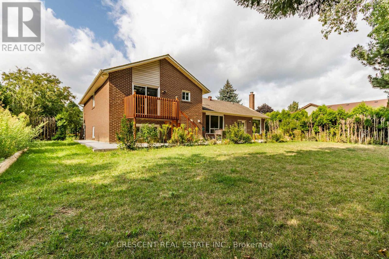 42 Boreham Circle, Brampton, Ontario  L6Z 1T4 - Photo 48 - W12429054