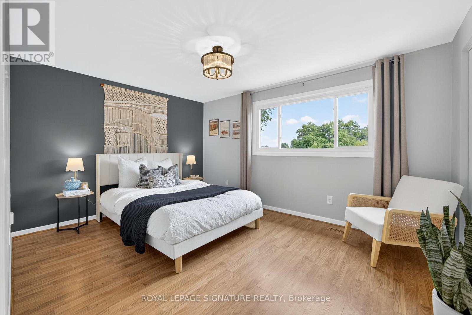 3330 Kings Masting Crescent, Mississauga, Ontario  L5L 1G6 - Photo 26 - W12429058