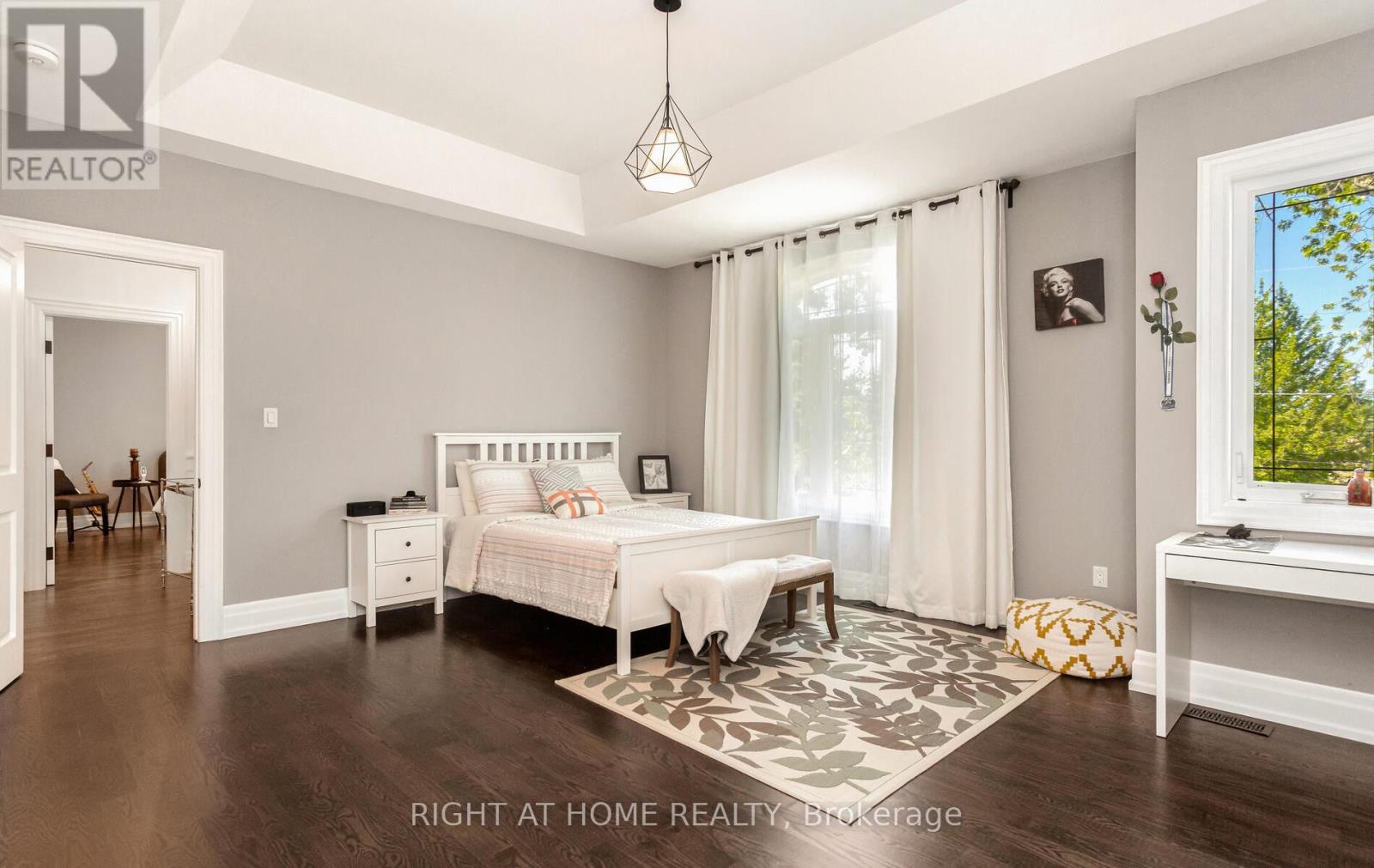 1220 Meredith Avenue, Mississauga, Ontario  L5E 2E3 - Photo 41 - W12429061