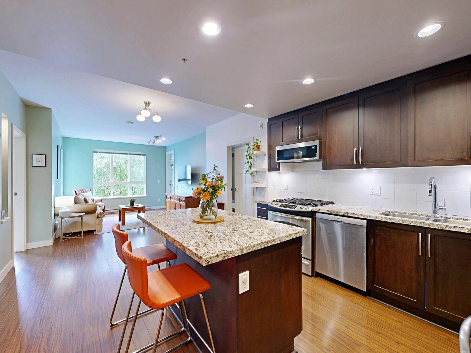 213 15428 31 Avenue, Surrey, British Columbia  V3Z 3W4 - Photo 3 - R3052683