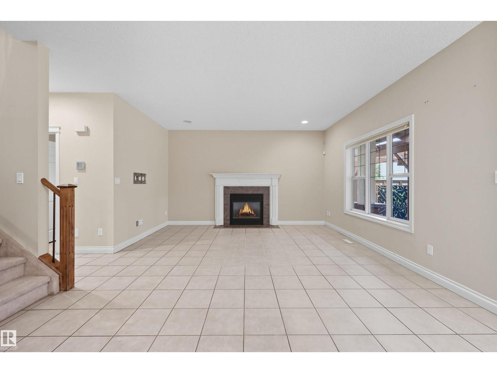 976 Hollingsworth Bn Nw, Edmonton, Alberta  T6R 3G7 - Photo 11 - E4459683