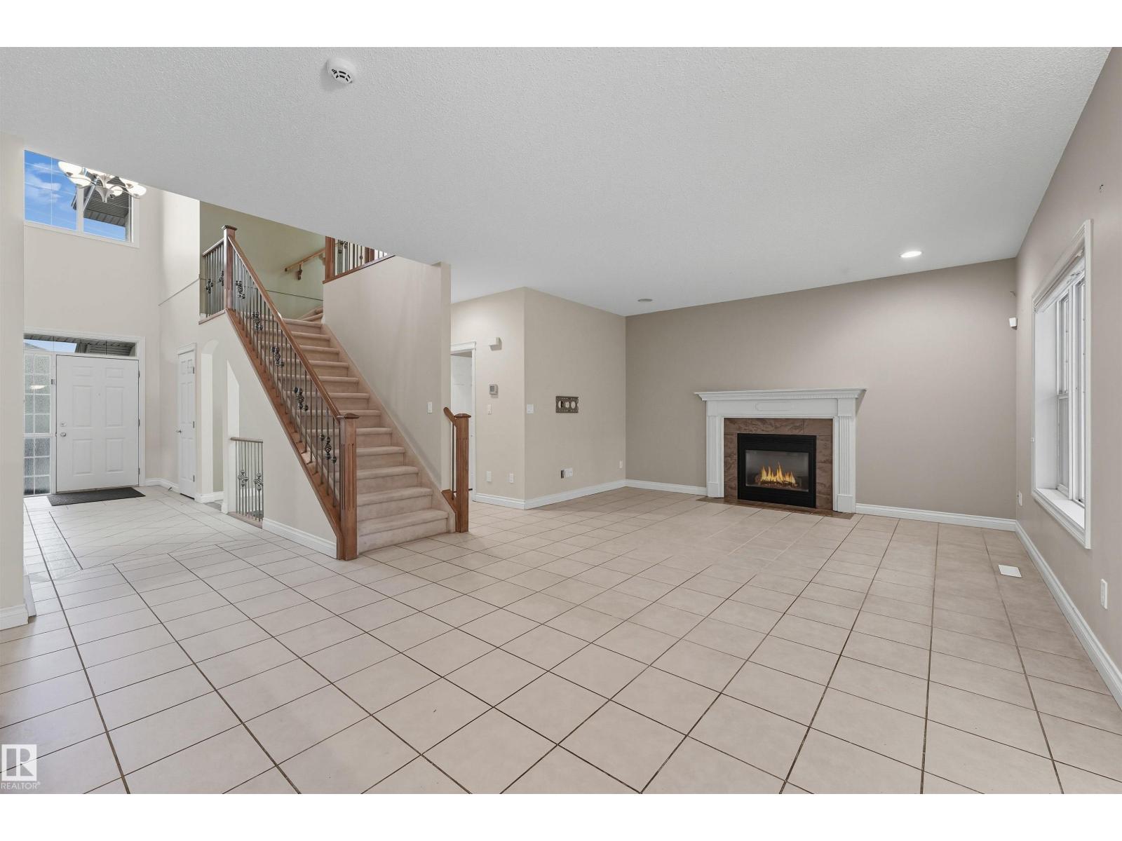976 Hollingsworth Bn Nw, Edmonton, Alberta  T6R 3G7 - Photo 12 - E4459683