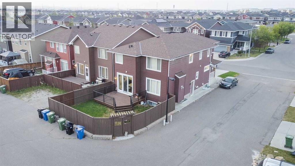 59 Redstone Park Ne, Calgary, Alberta  T3N 0K1 - Photo 2 - A2255510