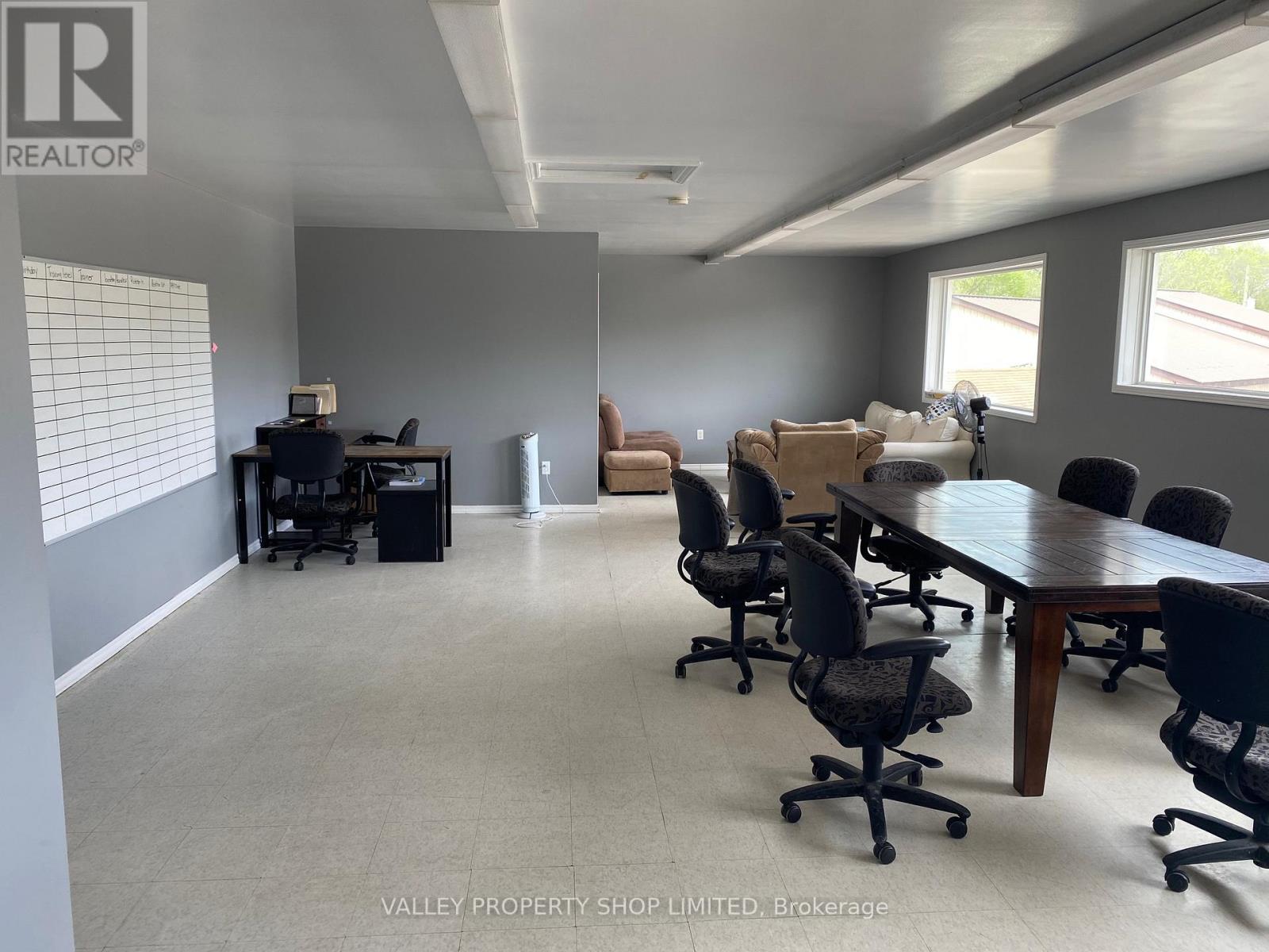 480 Boundary Road E, Pembroke, Ontario  K8A 6L5 - Photo 13 - X12249742