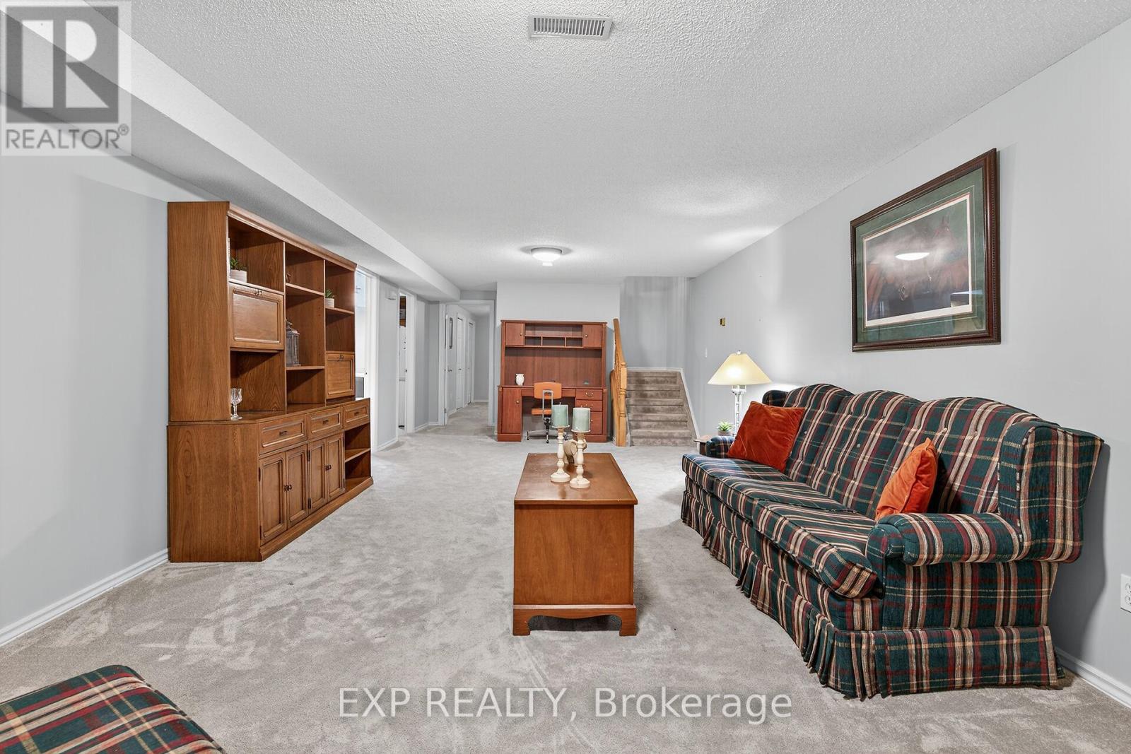 2 - 20 Courtland Drive, Brantford, Ontario  N3R 7Y2 - Photo 19 - X12428890